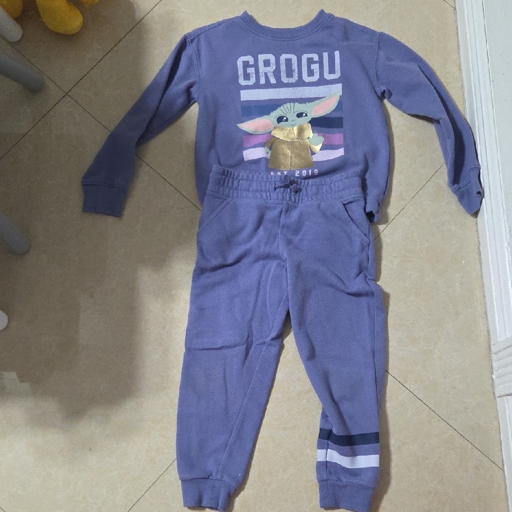 Purple Grogu Sweatshirt and Pants Set